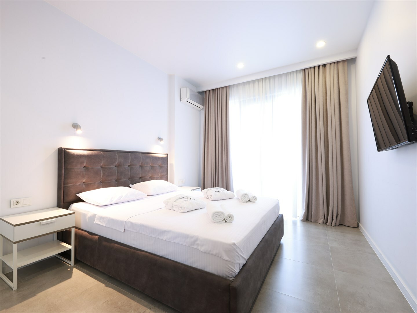 A completed bedroom in a NEXT Orange apartment